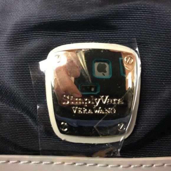 SV Vera Wang NWOT Signature Ivory Textile Handbag Faux Patent Leather Trim - Picture 7 of 8